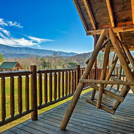 Willa Spectacular Mtns Views With Private Hot Tub With Pool Table And Private Pond Sevierville Zewnętrze zdjęcie