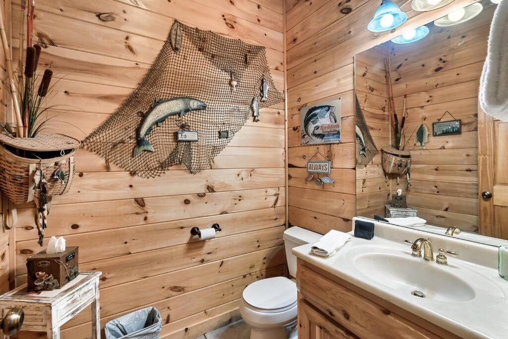 Willa Spectacular Mtns Views With Private Hot Tub With Pool Table And Private Pond Sevierville Zewnętrze zdjęcie