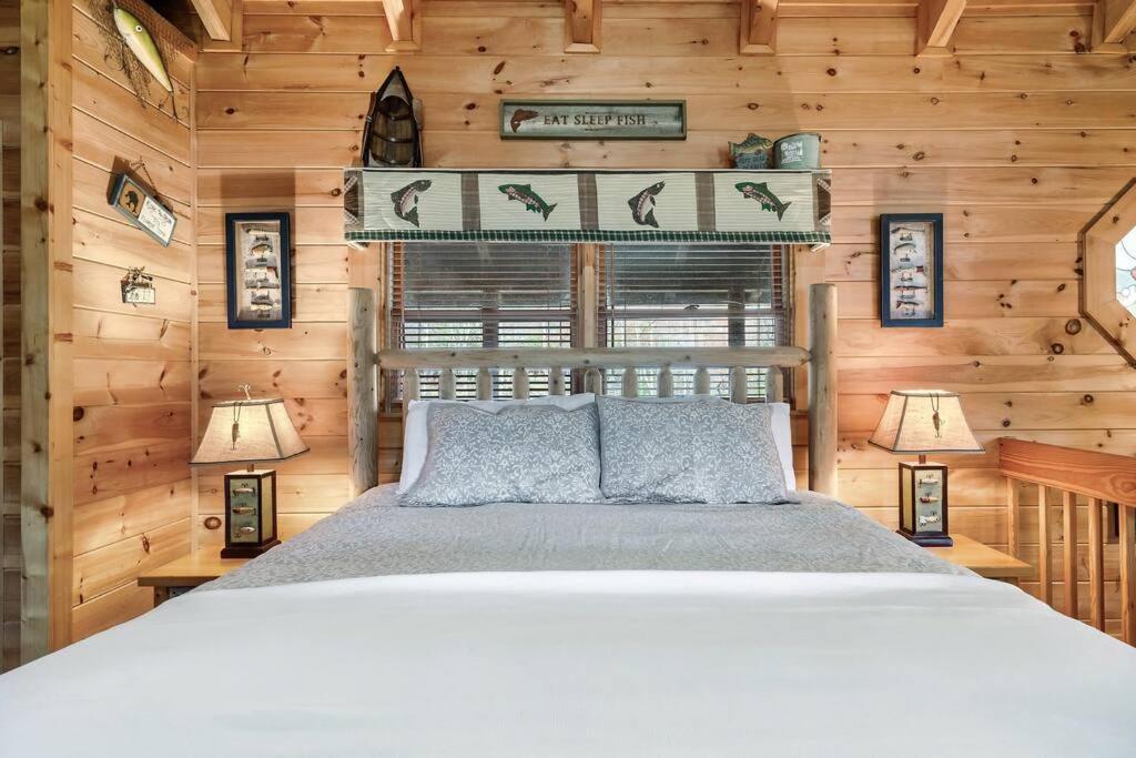 Willa Spectacular Mtns Views With Private Hot Tub With Pool Table And Private Pond Sevierville Zewnętrze zdjęcie