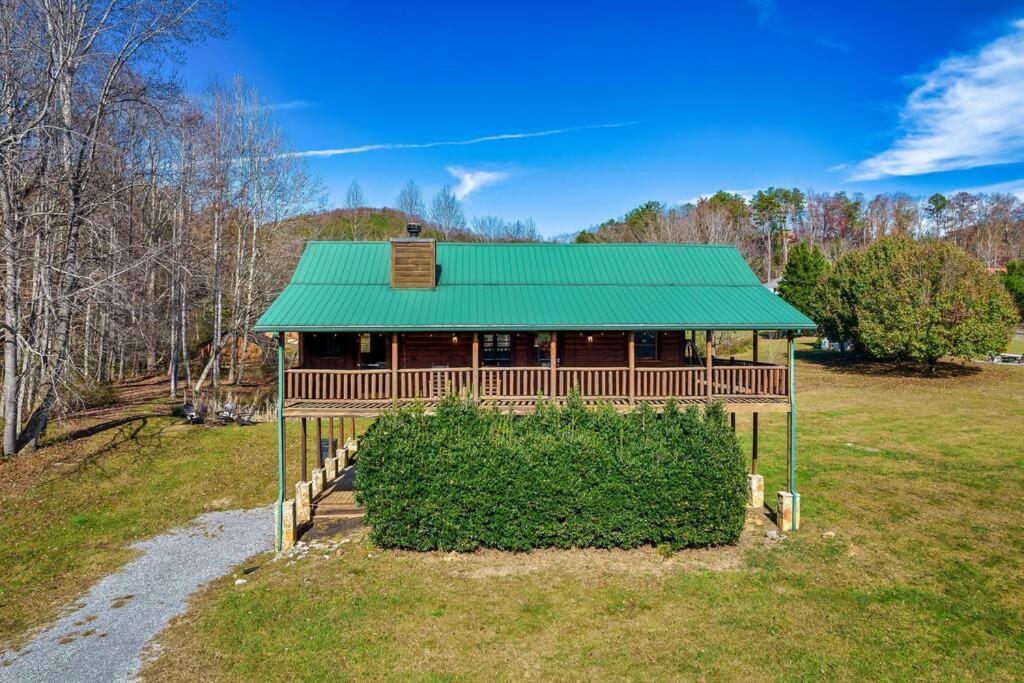 Willa Spectacular Mtns Views With Private Hot Tub With Pool Table And Private Pond Sevierville Zewnętrze zdjęcie